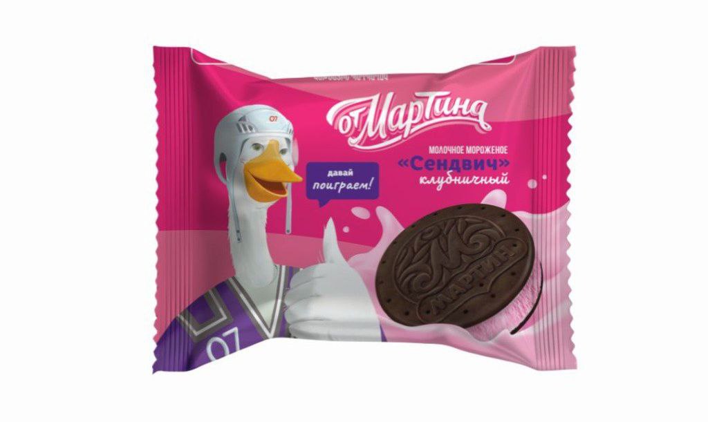 Сендвич клубничный